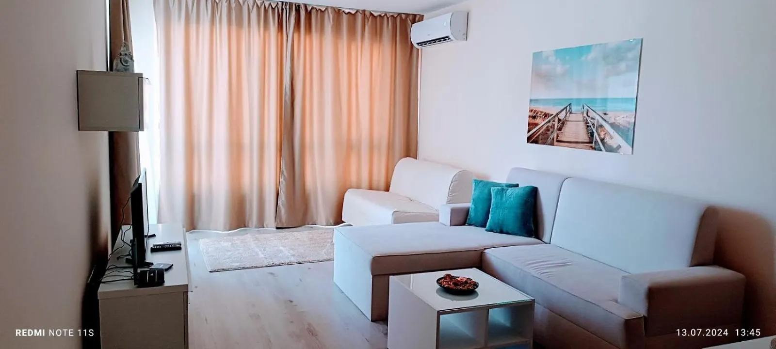 South Bay Beach Studio 2 Varna